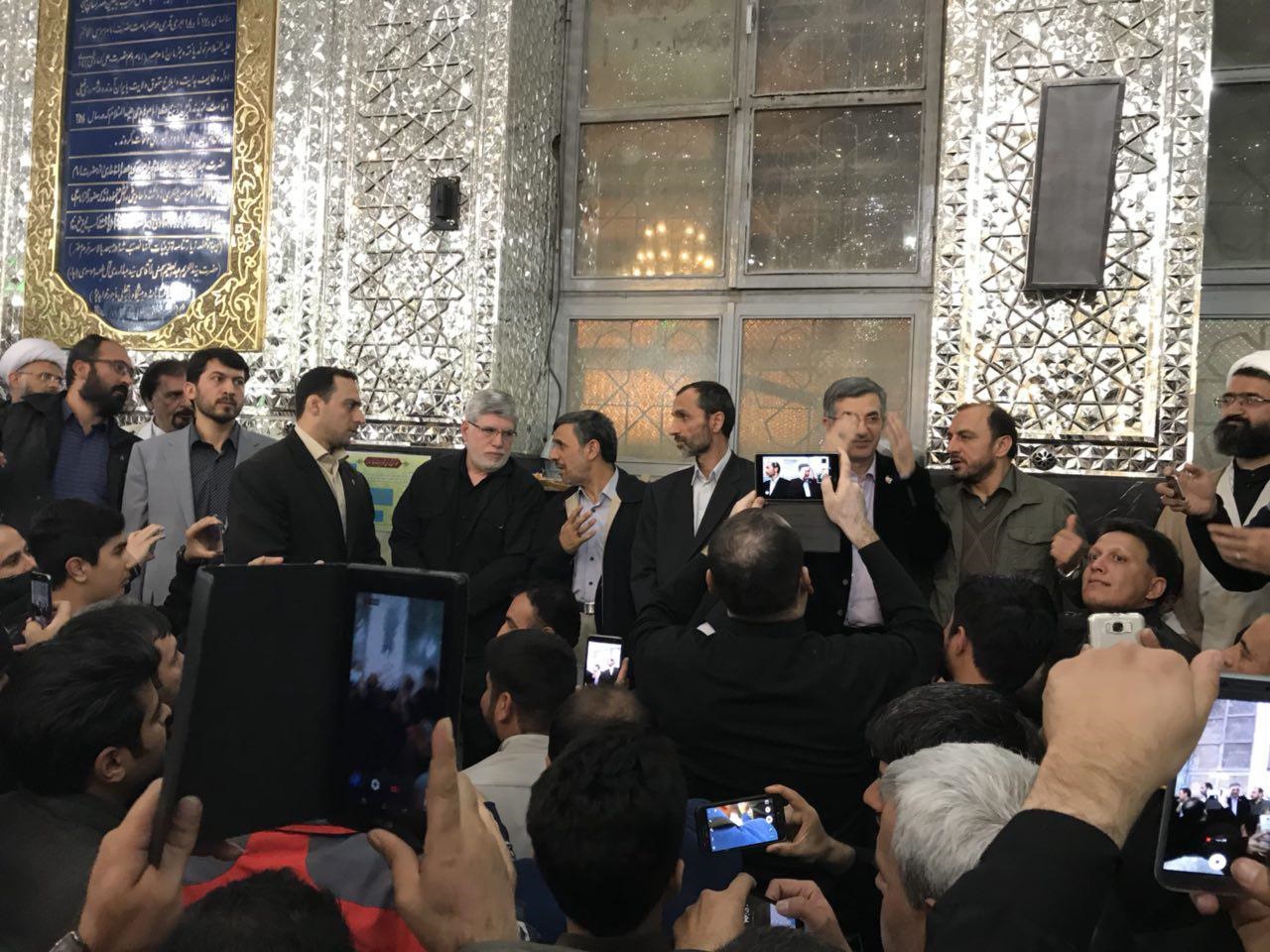 (تصویر) دیدار مجدد احمدی‌نژاد با بقایی در بست‌نشینی