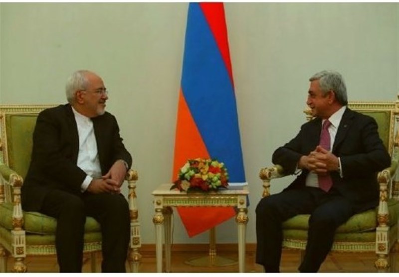 (عکس) دیدار ظریف با رئیس جمهور ارمنستان در ایروان