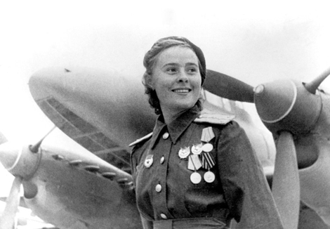 ماریا دولینا قهرمان اتحاد شوروی معاون فرمانده اسکادریل 125 هنگ هوایی زنان
