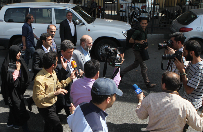(تصاویر) ورود مهدی هاشمی به زندان اوین