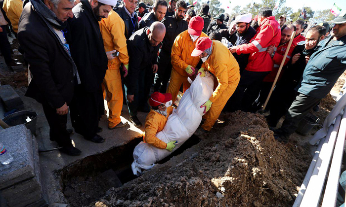 (تصاویر) مراسم خاکسپاری شهدای آتش‌نشان