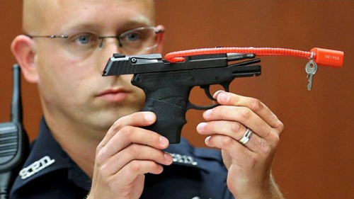 فروش اسلحه قاتل یک نوجوان سیاهپوست با قیمت نجومی