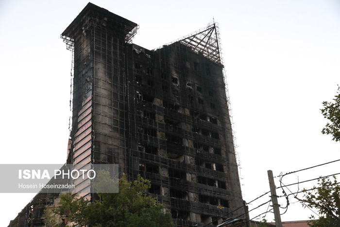 (تصاویر) برج سلمان مشهد پس از آتش‌سوزی