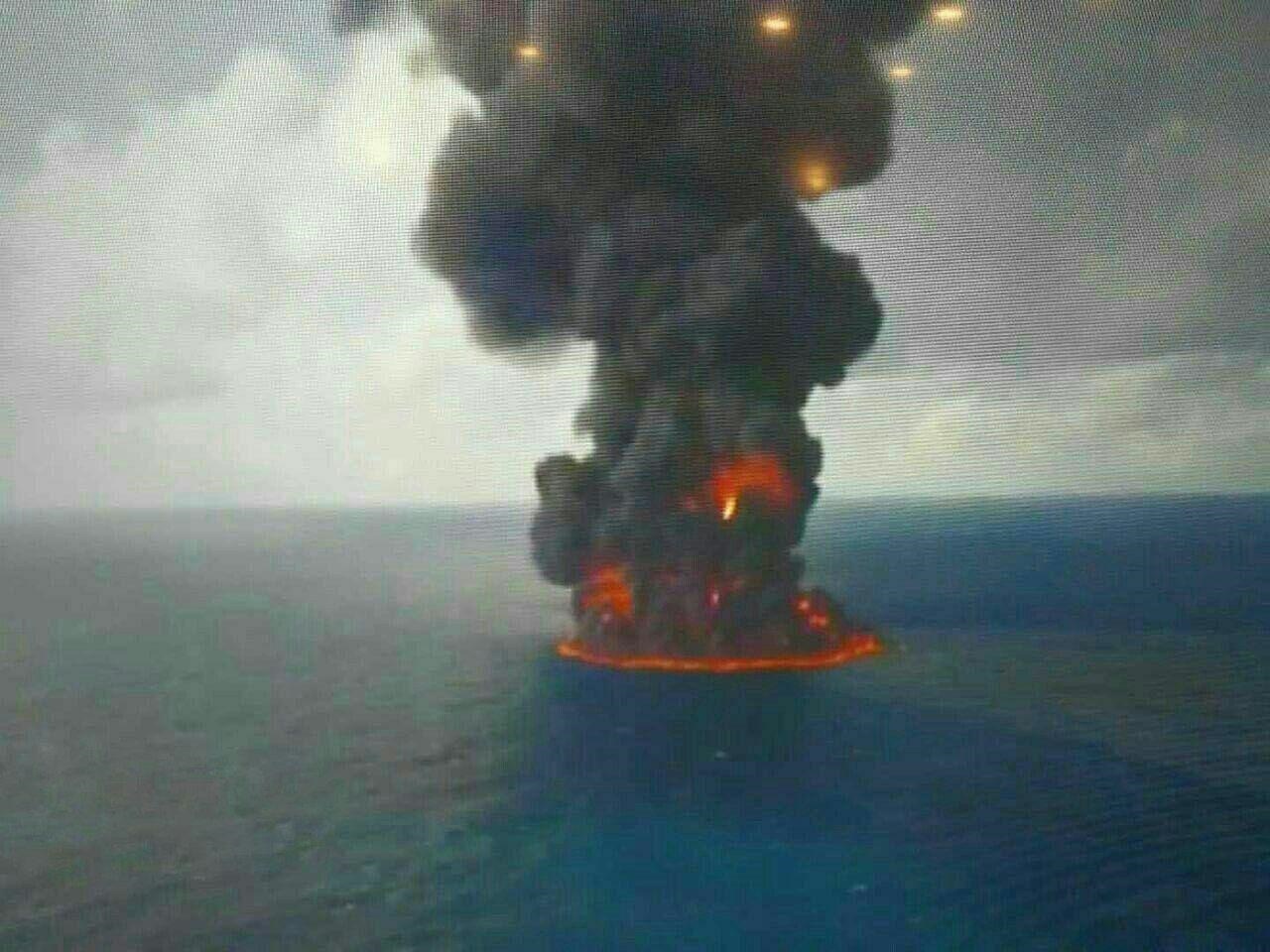 تصویر هولناک از آخرین وضعیت نفتکش سانچی
