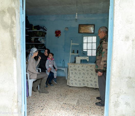 (تصاویر) دیدار همسر بشار اسد با مردم شهر حمص
