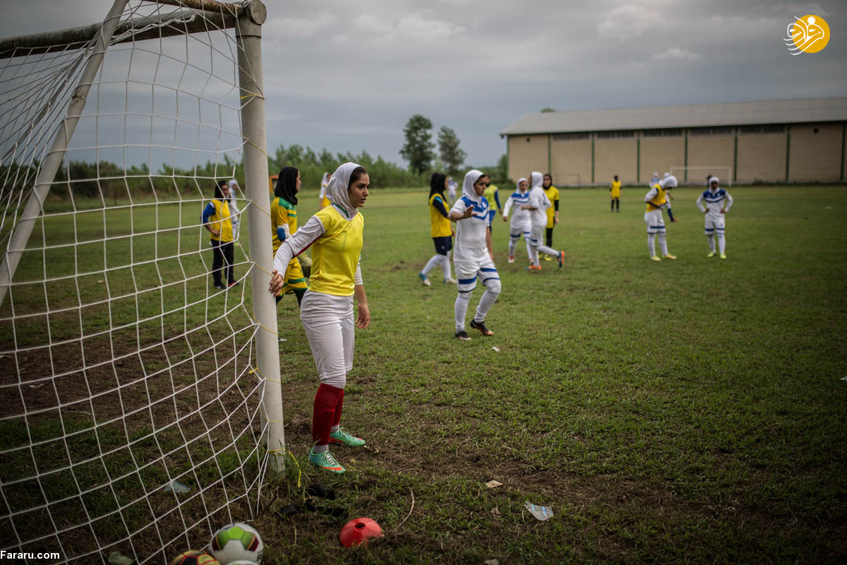 (تصاویر) لحظات صمیمانه فوتبالیست‌های زن ایرانی