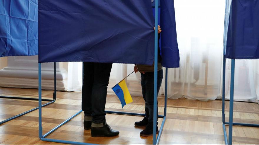 یک کمدین پیشتاز انتخابات ریاست جمهوری در اوکراین!