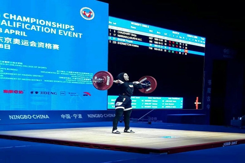 نخستین وزنه بردار زن ایران در رده دوازدهم قرار گرفت