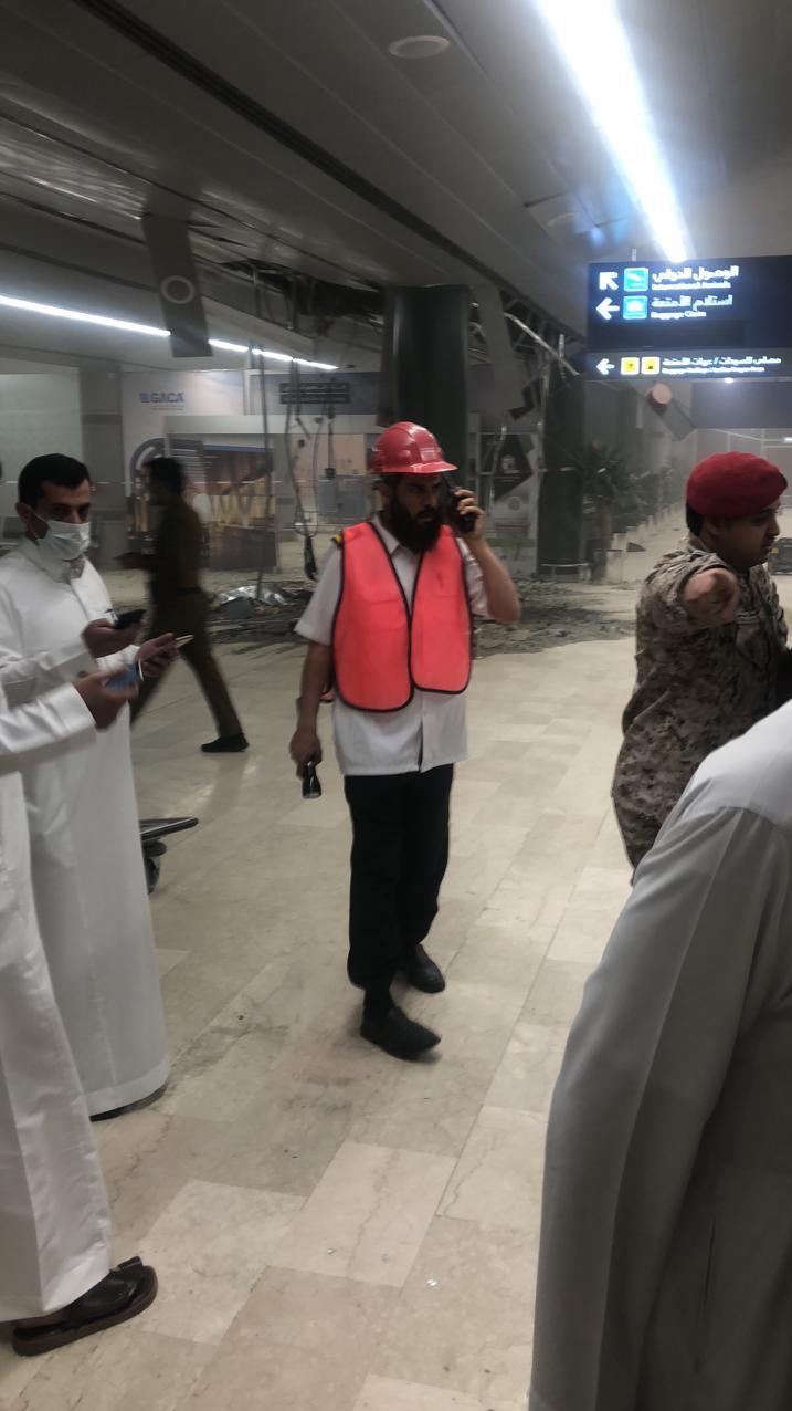 (تصاویر) اصابت موشک کروز یمن به فرودگاهی در عربستان