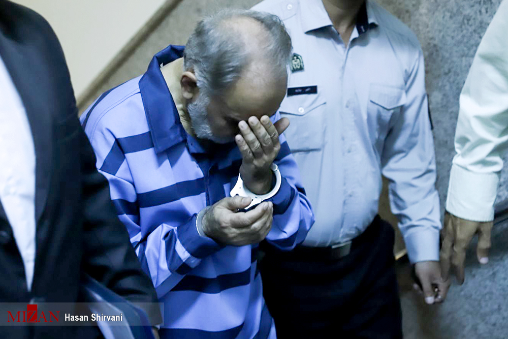 دادگاه محمد علی نجفی؛ اولین جلسه محاکمه نجفی به جرم قتل میترا استاد