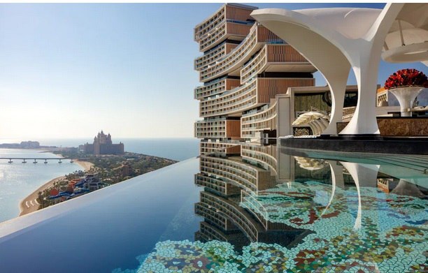 تصاویر حیرت‌انگیز از سوپر هتل بی‌نظیر دبی