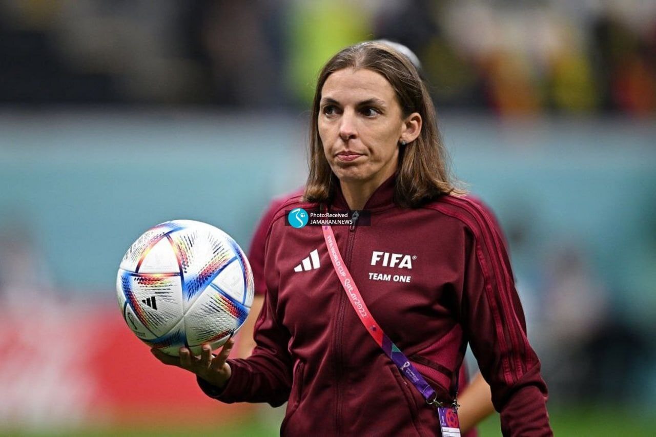 (تصاویر) اولین تیم داوری زنان در جام جهانی