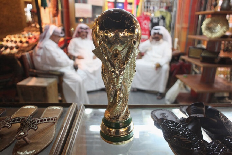 چرا ایران نمی‌تواند میزبان جام جهانی فوتبال باشد؟