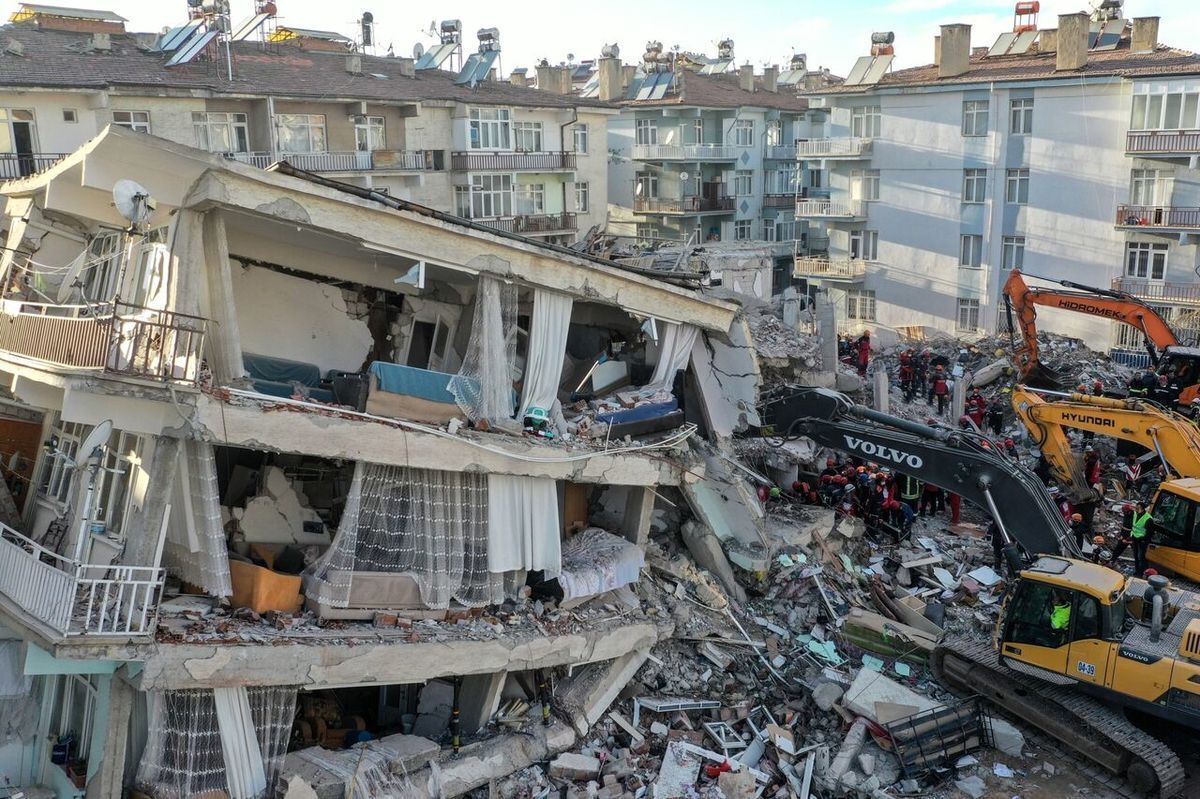 بمب کشنده در مناظق ویران از زلزله ترکیه و سوریه!