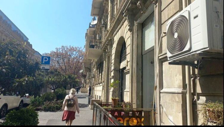 پرچم سفارت ایران در باکو برداشته شد؟