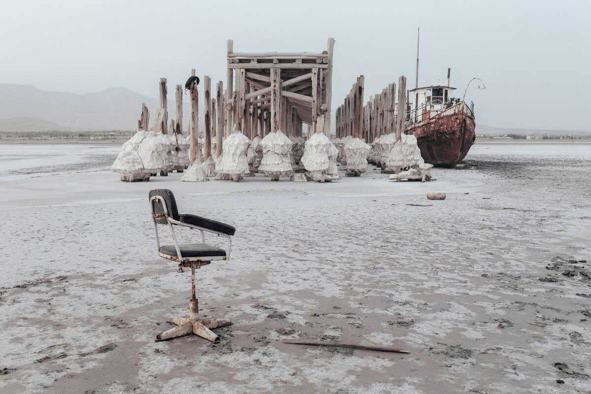  (ویدیو) انتقاد تند کارشناس تلویزیون: دریاچه ارومیه را وزارت نیرو خشک کرد