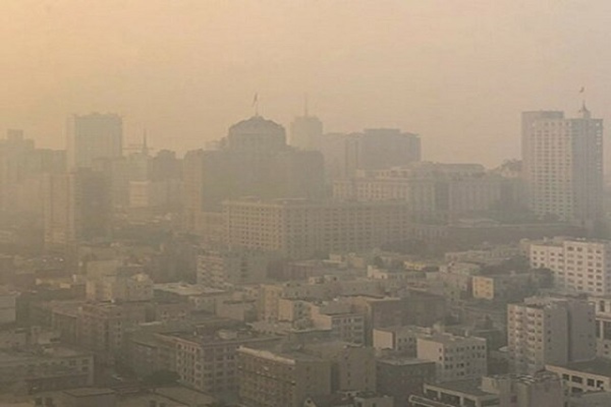 تهرانی‌ها همچنان هوای آلوده تنفس می‌کنند