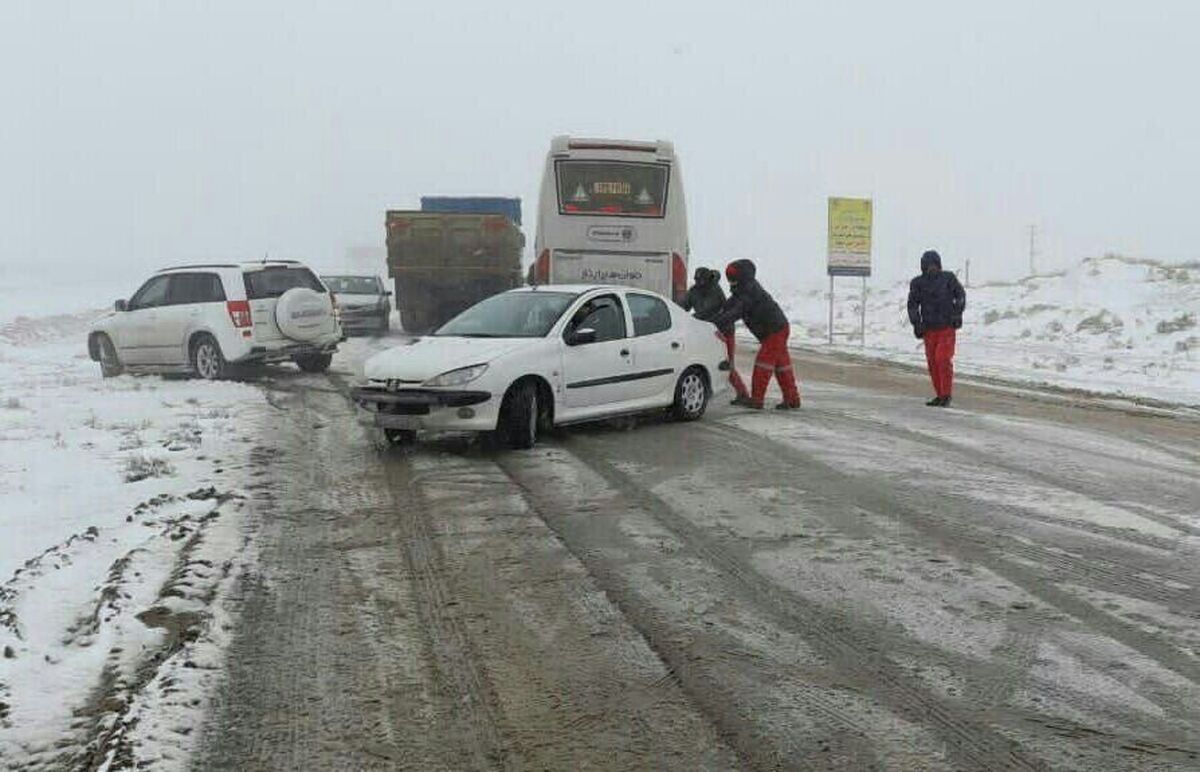 وقوع برف و کولاک در ارتفاعات زنجان طی هفته جاری