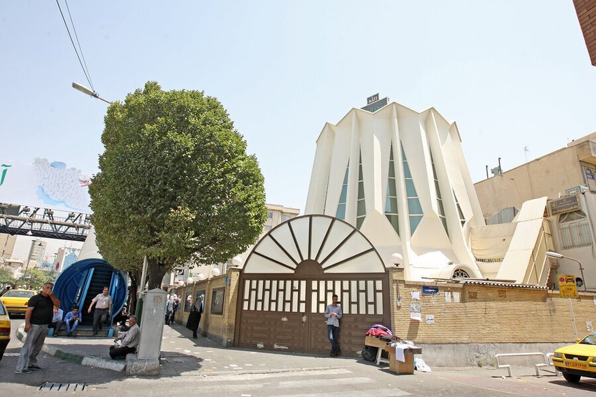 نخستین مسجد مدرن تهران کجاست؟
