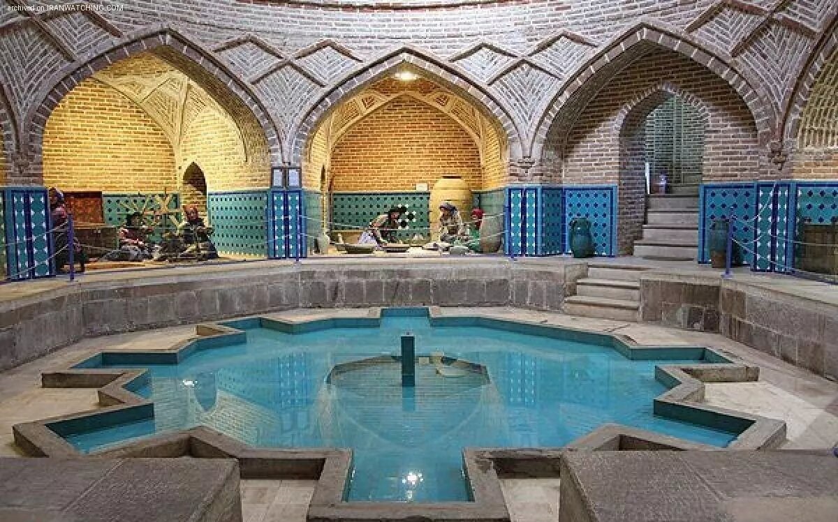 (عکس) حمام 200 ساله در تهران؛ دلاک در خیابان