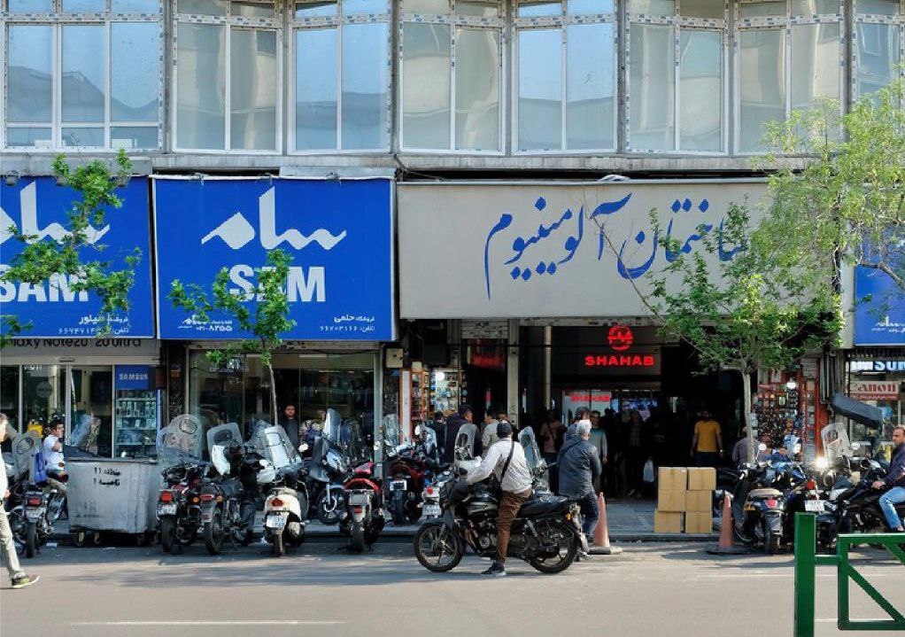 این محله، سیاسی‌ترین محله کل ایران است