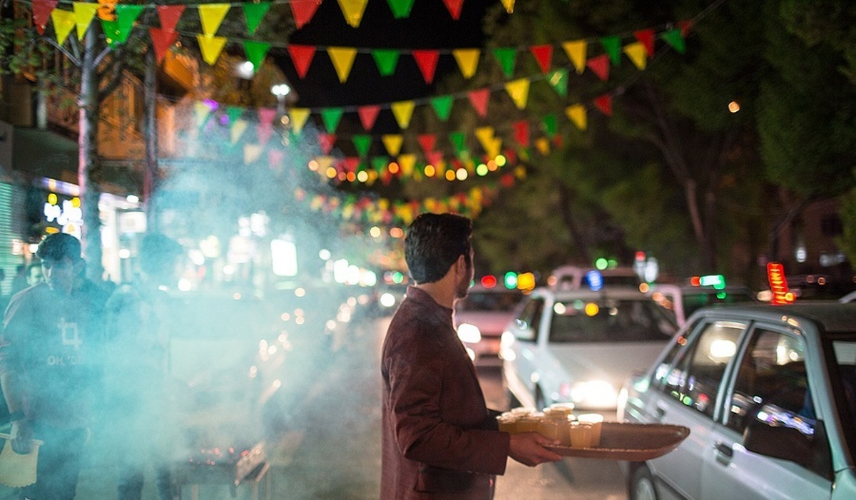 روایتی از آذین‌بندی قدیمی‌ترین محله تهران در نیمه شعبان