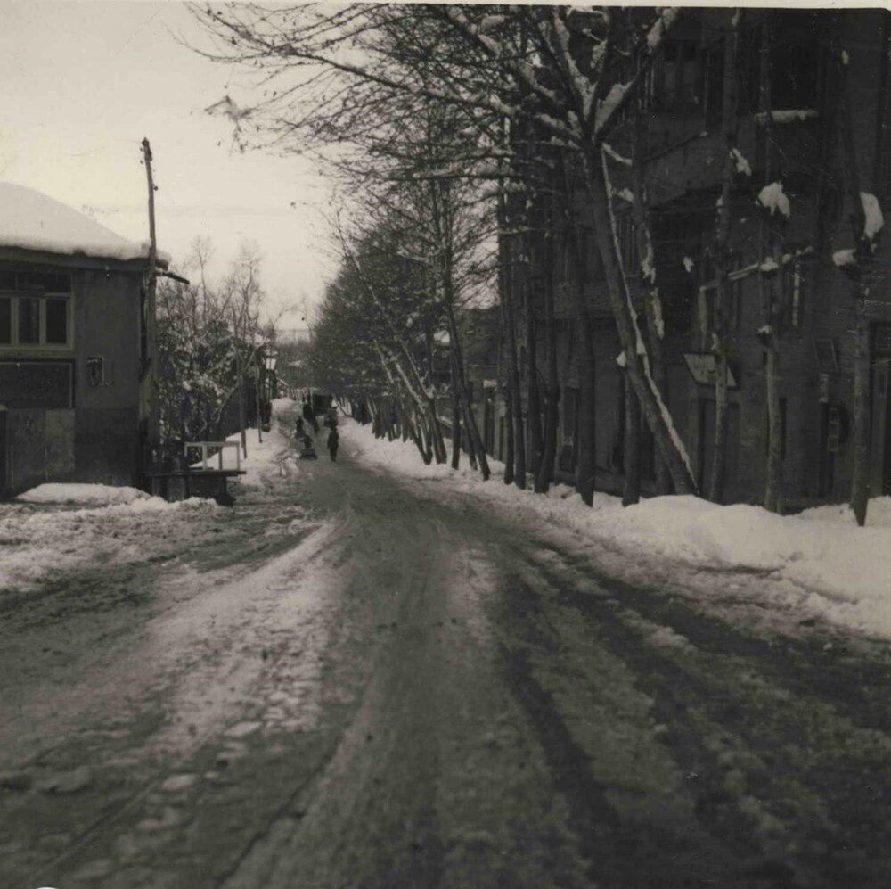 تهران قدیم| تصاویری جالب از بارش برف، ۵۰ سال قبل
