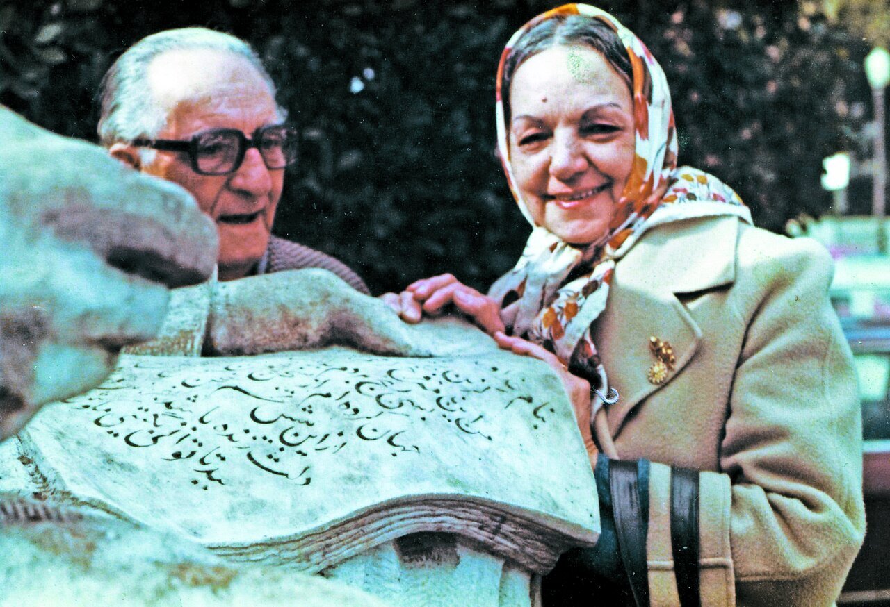 (تصاویر) بازگرداندن مجسمه امیرکبیر از ایتالیا به ایران