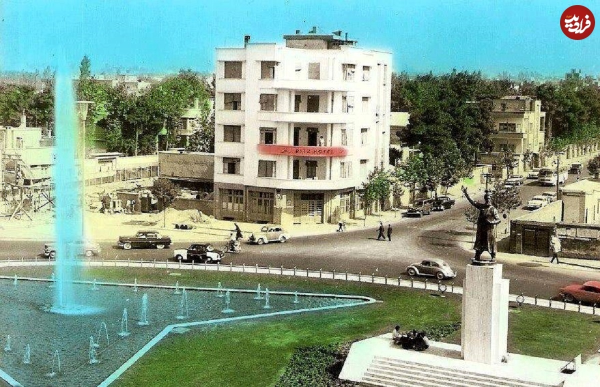 ۲ عکس کمیاب و دیده نشده از میدان فردوسی تهران؛ ۶۲ سال قبل