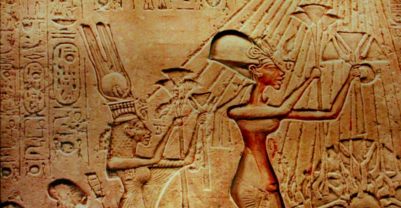 این زن زیبا و مرموز مصر باستان هنوز هم جذاب است؛ چرا؟