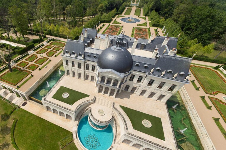 (عکس) قصر ۳۰۰ میلیون دلاری بن‌سلمان در فرانسه!