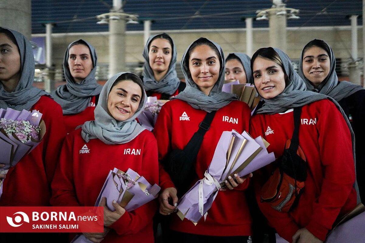 (تصاویر) استقبال از تیم ملی بسکتبال بانوان ایران