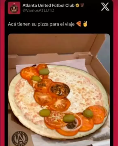 (عکس) تمسخر مسی توسط باشگاه آمریکایی با یک پیتزا!