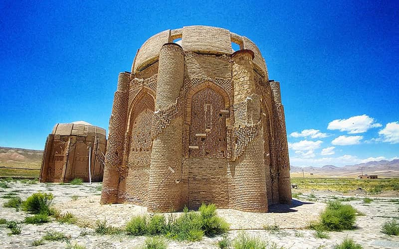 برج‌های خرقان قزوین؛ شاهکار معماری سلجوقی
