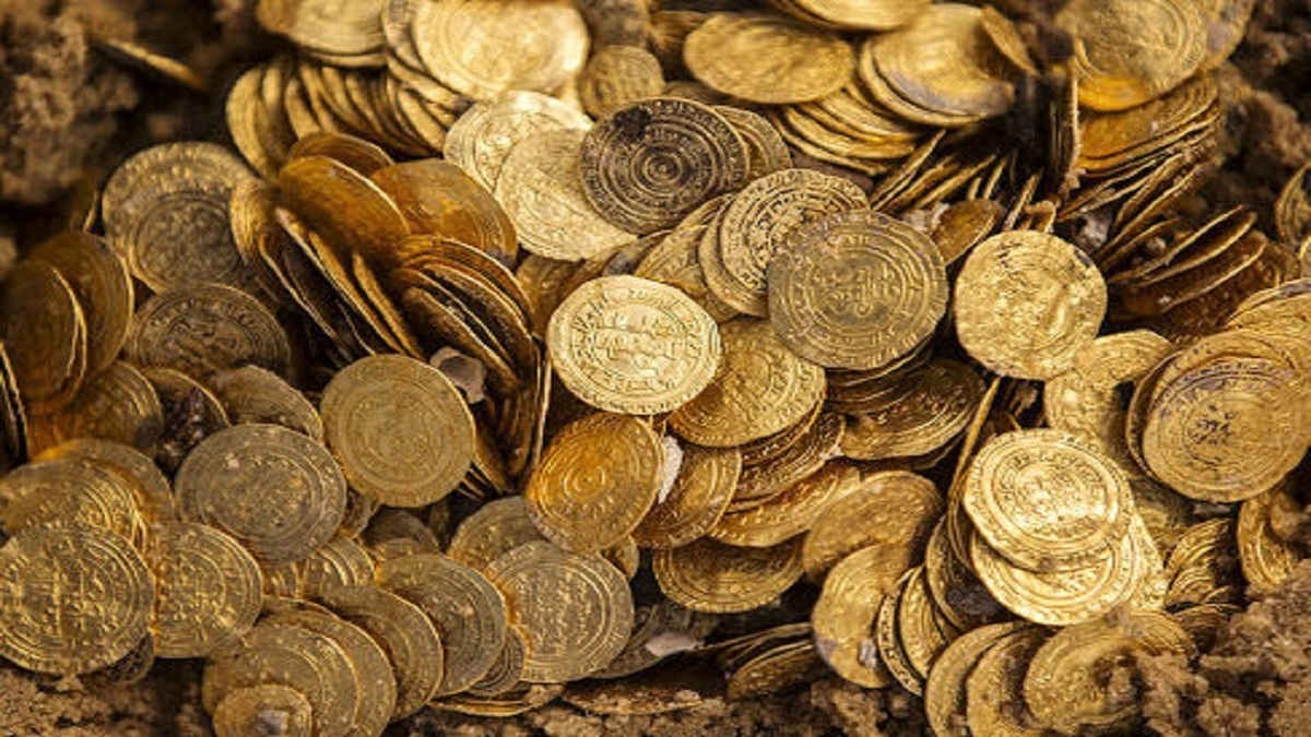 کشف ۵۰۳ سکه عتیقه قاچاق توسط پلیس راه‌آهن