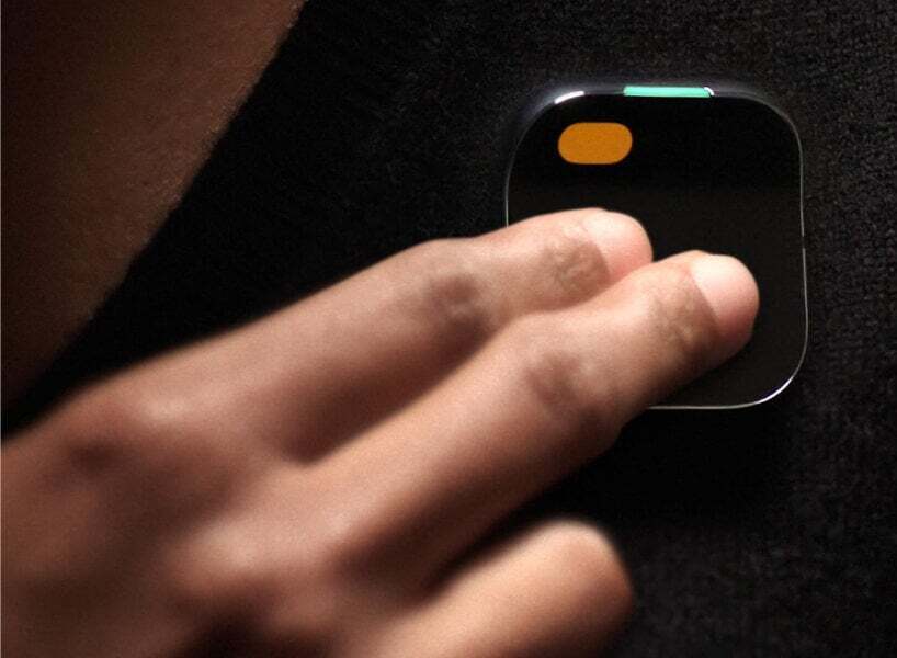 (ویدئو) هیومین‌ای آی پین؛ گوشی هوشمند پوشیدنی که اطلاعات را کف دست کاربر نمایش می‌دهد