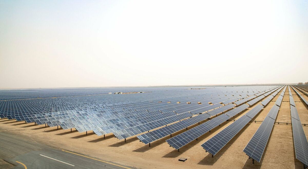 (تصاویر) افتتاح بزرگترین نیروگاه برق خورشیدی یکجا جهان در امارات