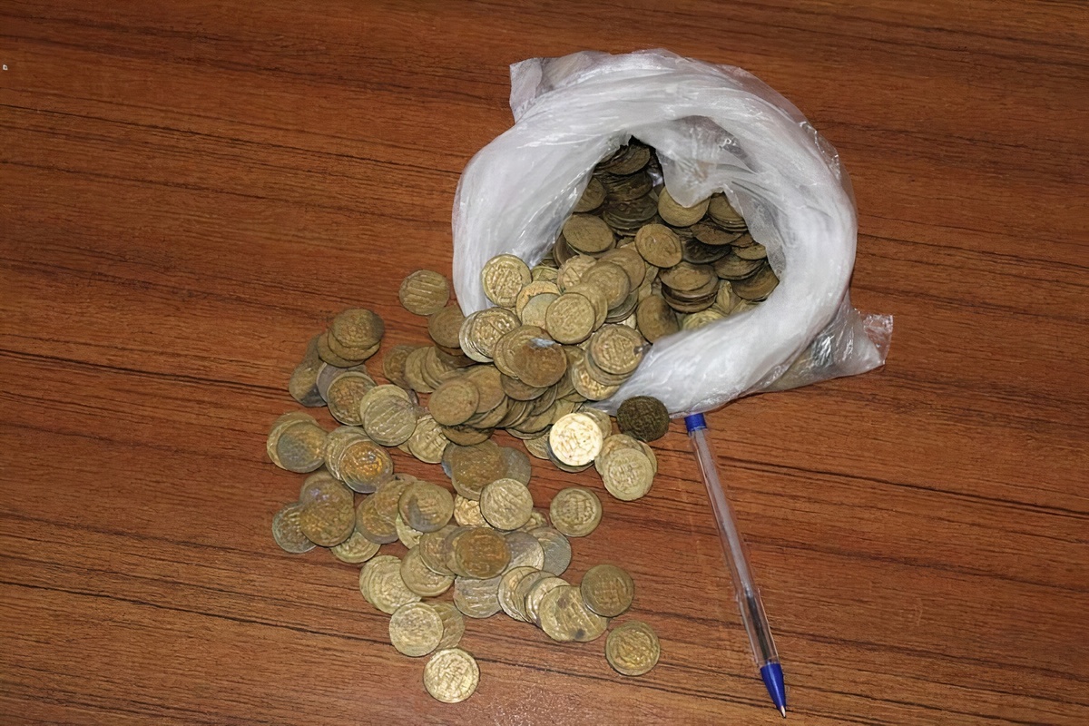 کشف ۲ هزار سکه تقلبی در دزفول/ بازداشت ۲ کلاهبردار