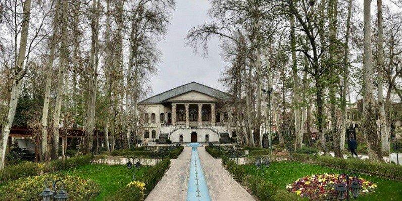 کوثری: ساخت مسجد در پارک قیطریه تهران، تیری است در قلب دشمنان