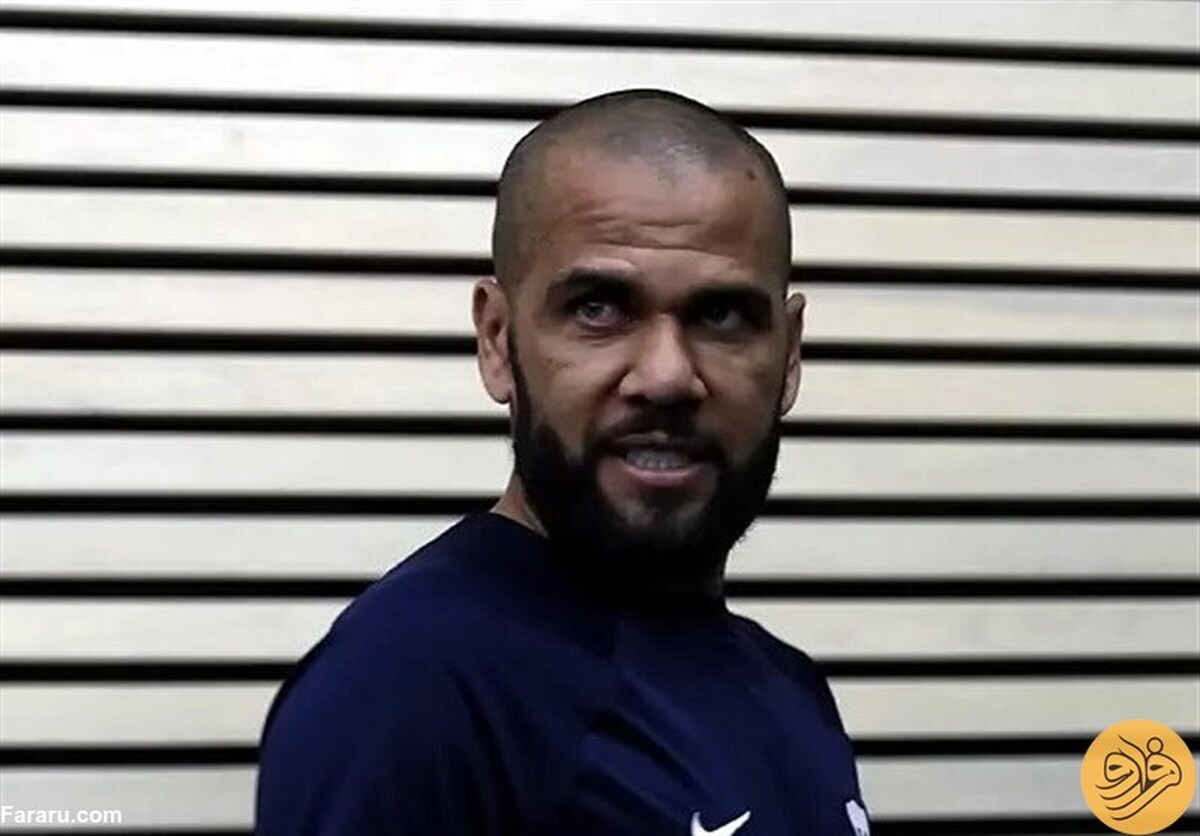 فوتبالیست متجاوز پس از ۱۴ ماه از زندان آزاد شد