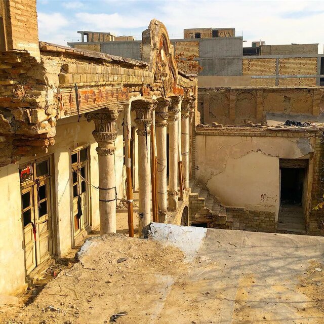 (عکس) تاج عمارت قاجاری «امین‌لشکر» فروریخت