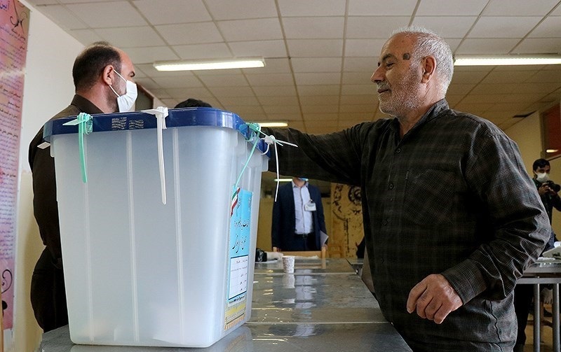 مقایسه میزان مشارکت در دور دوم انتخابات در تهران؛ مجلس نهم 24 درصد، مجلس دوازدهم 8 درصد