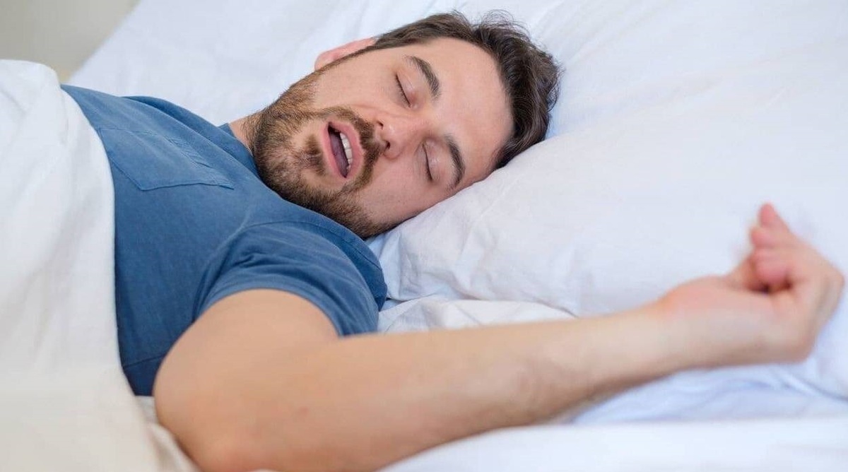 چطور جلوی بیرون ریختن آب دهان در خواب را بگیریم؟
