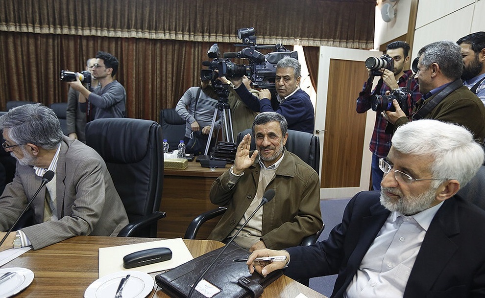 واکنش جالب دو اصولگرا به احمدی‌نژاد سوژه شد/عکس | ساوالان‌خبر