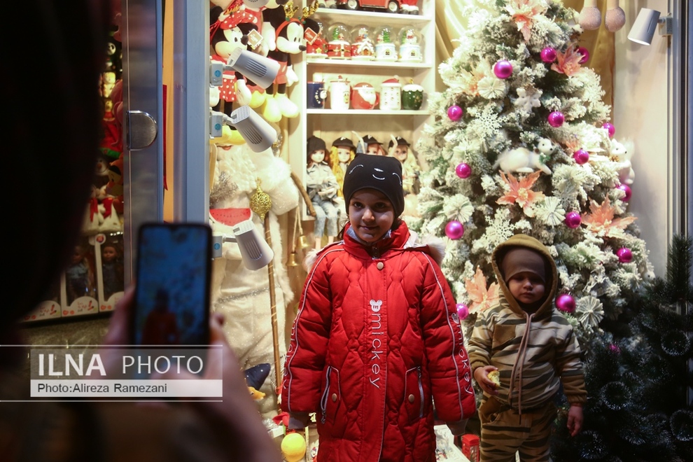 تصاویری از خرید سال نو میلادی در تهران