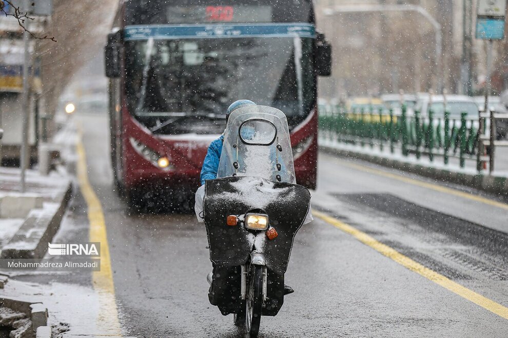 برف شدید در تهران(تصاویر)