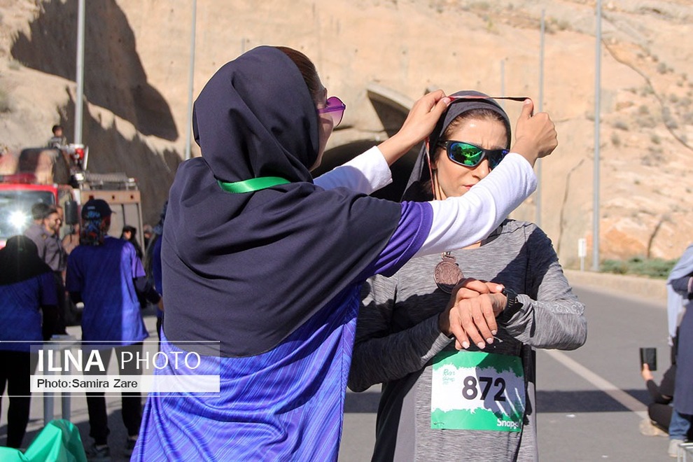 دوی ماراتن بانوان در شیراز خبرساز شد! + تصاویر