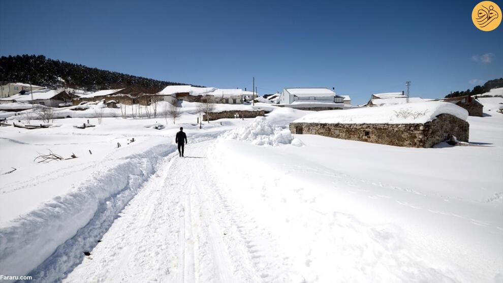این روستا هر سال زیر برف دفن می‌شود