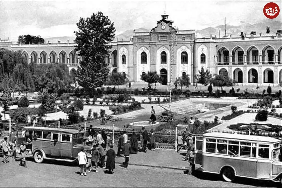 میدان توپخانه