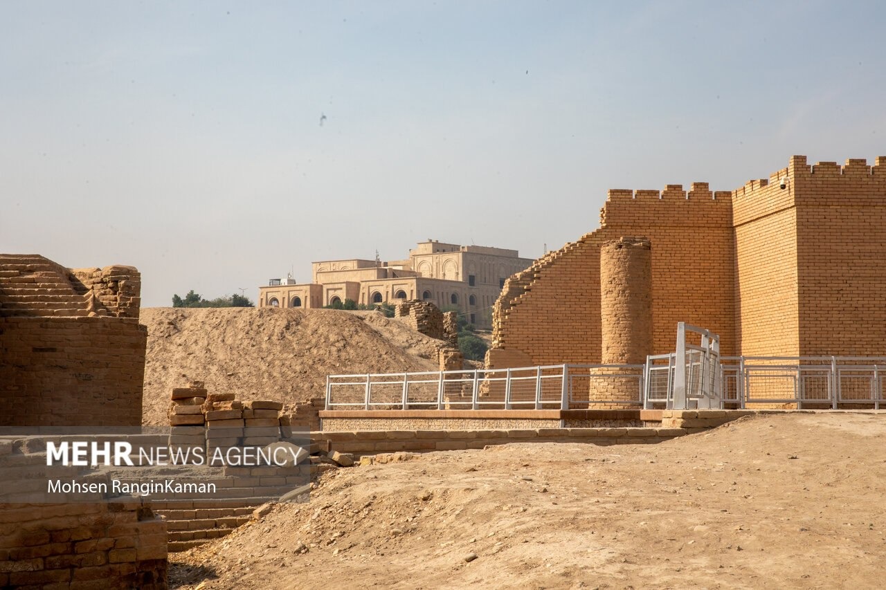 باغ گل معلق بابل ۱۰